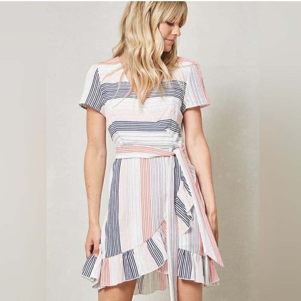 NWT Promesa V-Neck Wrapped Ruffle Striped Lightweight Wrap Dress- Size Small